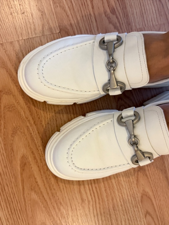 Tamaris White Leather Loafers – Women’s EU 40 US 9 - Picture 2 of 9